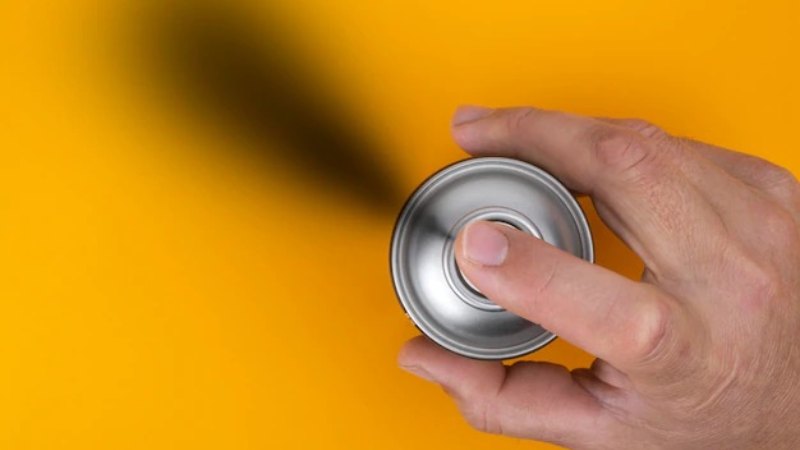 چگونه با اسپری رنگ ماشین را رنگ آمیزی کنیم؟